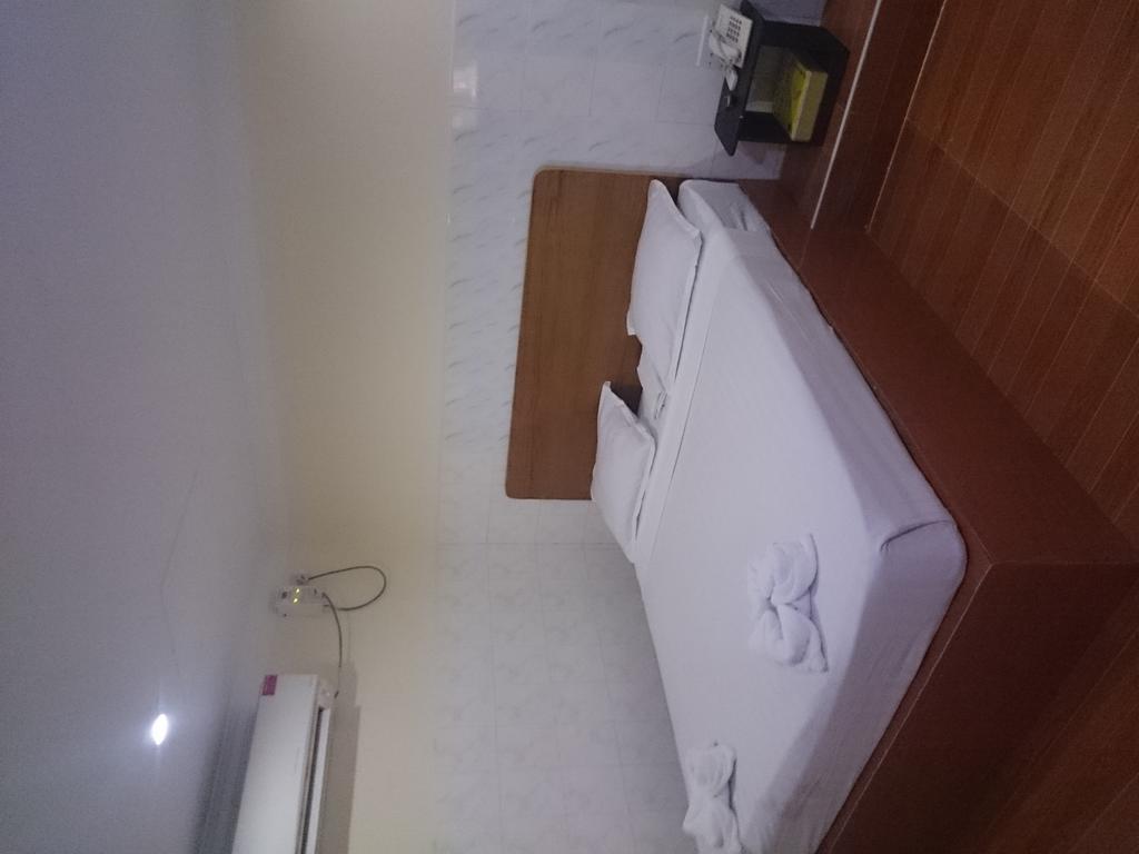 Hotel Silver Moon Yangon